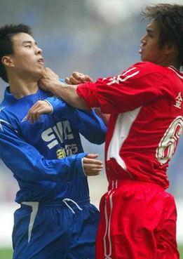 中国足坛内部爆料视频,独家爆料视频曝光惊人内幕  第2张